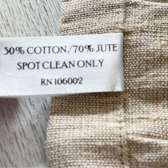 WELL DRESSED HOME Red Plaid Table Runner Black Faux Fur Christmas 14x72 - Picture 5 of 6